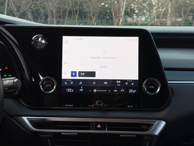 LEXUS凌志 RX350H  第10張相片