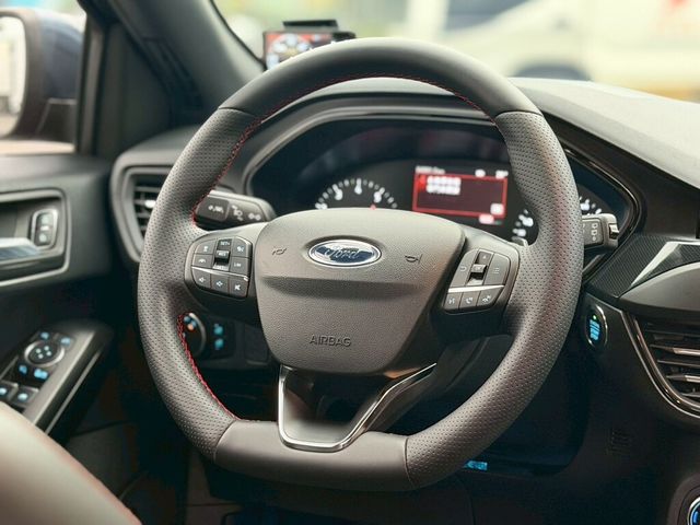 FORD福特 FOCUS  第3張相片