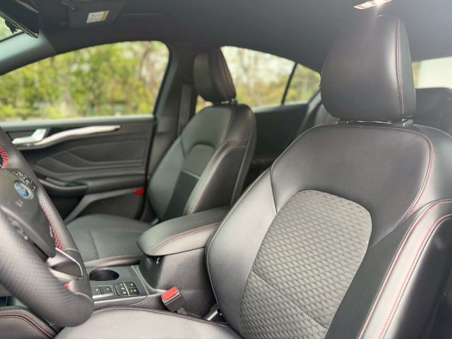 FORD福特 FOCUS  第7張相片