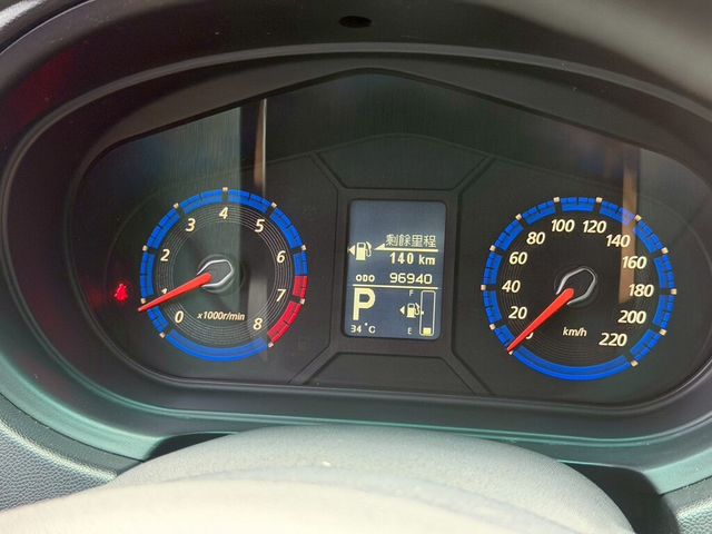 MITSUBISHI三菱 COLT PLUS  第7張相片