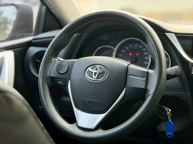 TOYOTA豐田 ALTIS  第6張相片