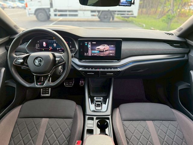 SKODA司科達 OCTAVIA  第4張相片