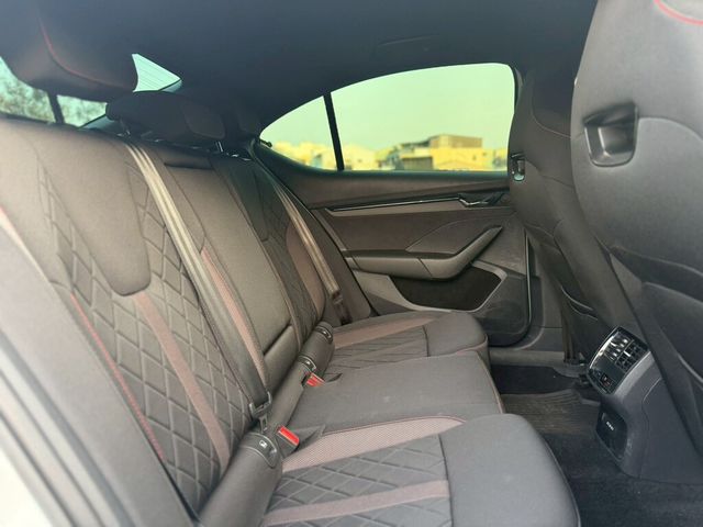 SKODA司科達 OCTAVIA  第5張相片