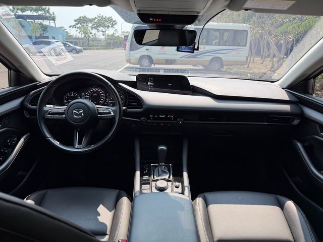 MAZDA馬自達 MAZDA 3  第5張相片