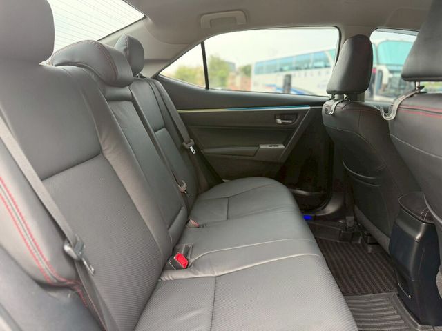 TOYOTA豐田 ALTIS  第5張相片