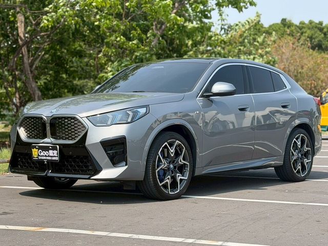 BMW寶馬 IX2 XDRIVE30  第1張相片