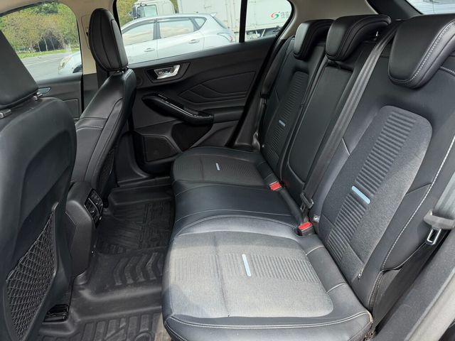 FORD福特 FOCUS ACTIVE  第4張相片