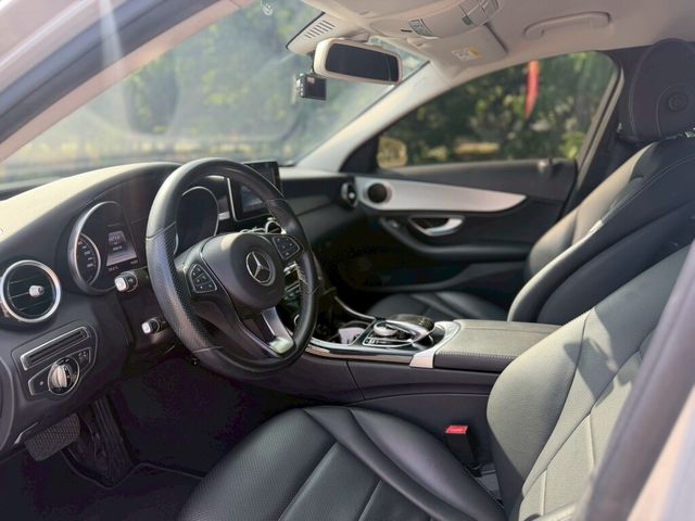 M-BENZ賓士 C180  第6張相片