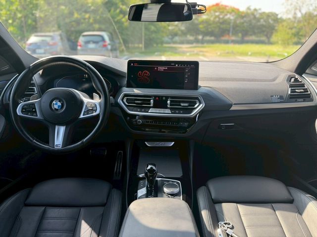 BMW寶馬 X4 XDRIVE30I  第4張相片