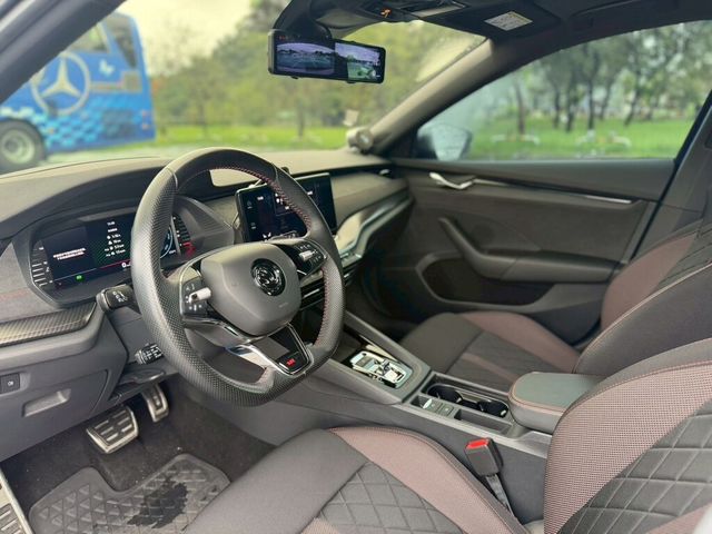 SKODA司科達 OCTAVIA COMBI  第6張相片