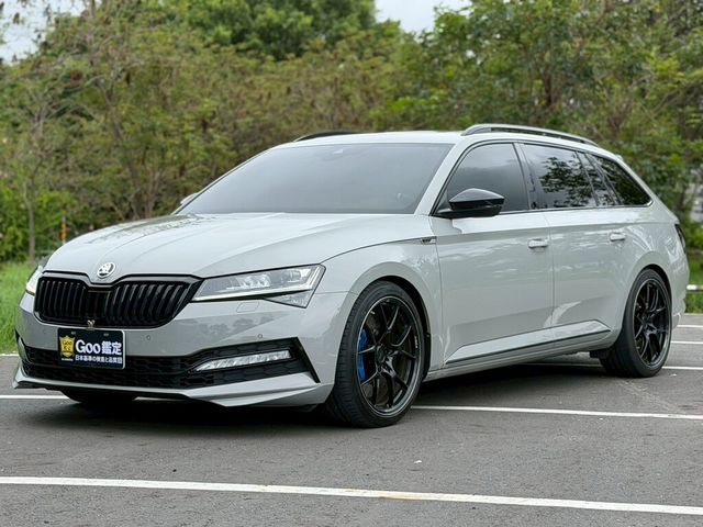 SKODA司科達 SUPERB COMBI  第1張相片