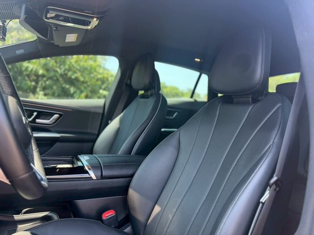 M-BENZ賓士 EQE300  第7張相片