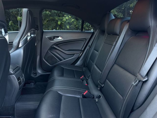 M-BENZ賓士 CLA250 4MATIC  第4張相片