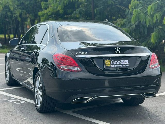 M-BENZ賓士 C300  第2張相片