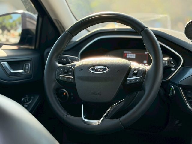 FORD福特 FOCUS ACTIVE  第3張相片
