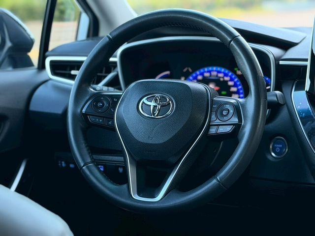 TOYOTA豐田 COROLLA ALTIS HYBRID  第3張相片