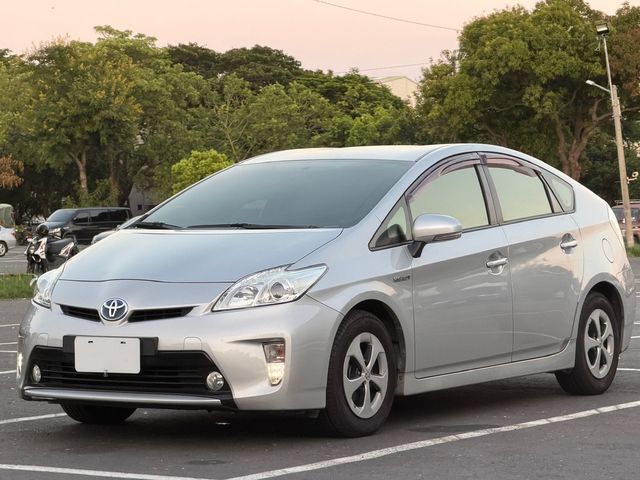 TOYOTA豐田 PRIUS  第1張相片