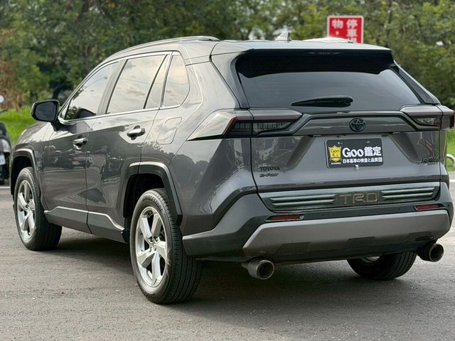 TOYOTA豐田 RAV4  第2張相片