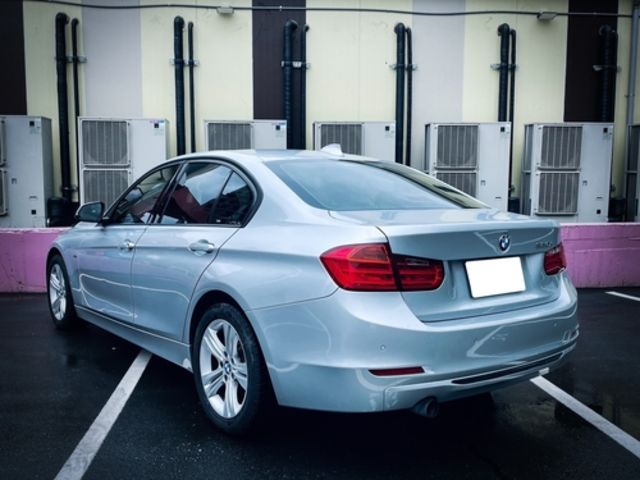 BMW寶馬 320I COUPE  第4張相片