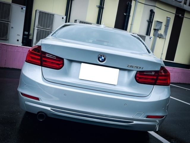 BMW寶馬 320I COUPE  第6張相片