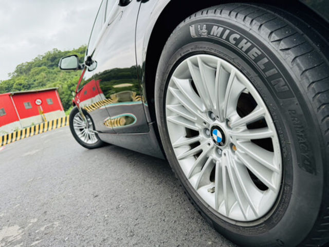 BMW寶馬 520D  第7張相片