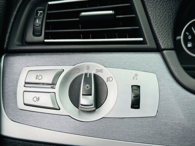 BMW寶馬 520D  第12張相片