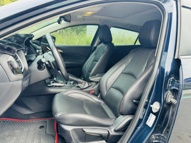 MAZDA馬自達 MAZDA 3  第8張相片