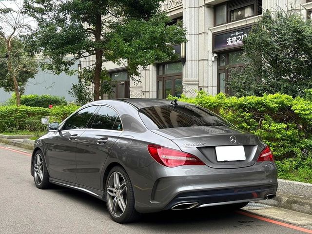 M-BENZ賓士 CLA250  第2張相片