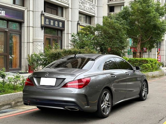 M-BENZ賓士 CLA250  第4張相片