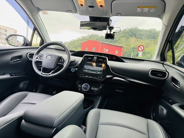 TOYOTA豐田 PRIUS PHV  第9張相片