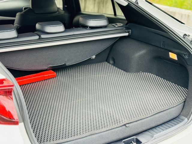 TOYOTA豐田 PRIUS PHV  第11張相片