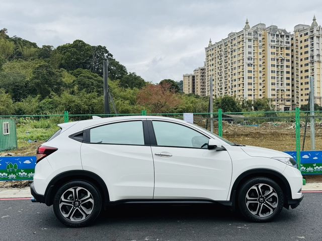 HONDA本田 HR-V  第5張相片