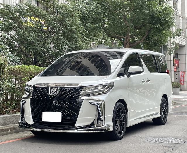 TOYOTA豐田 ALPHARD  第1張相片