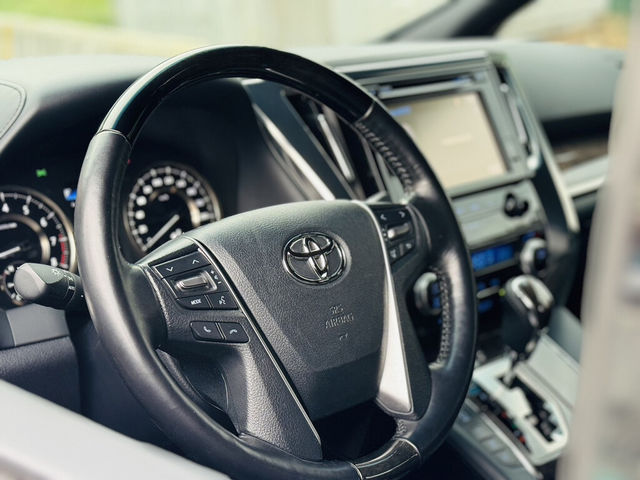 TOYOTA豐田 ALPHARD  第5張相片