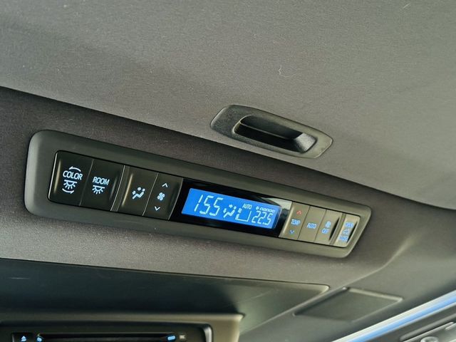 TOYOTA豐田 ALPHARD  第14張相片
