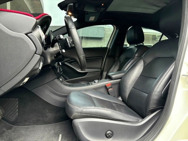 M-BENZ賓士 A200  第8張相片