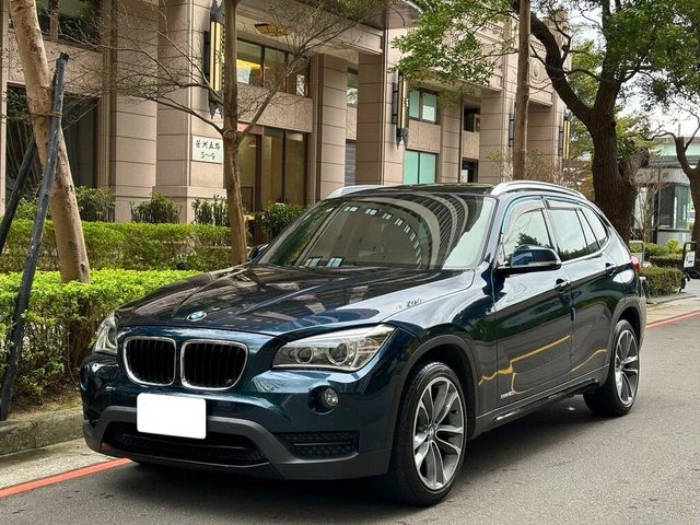 BMW寶馬 X1  第1張相片