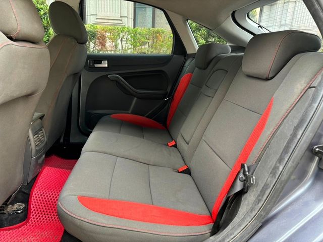 FORD福特 FOCUS  第11張相片