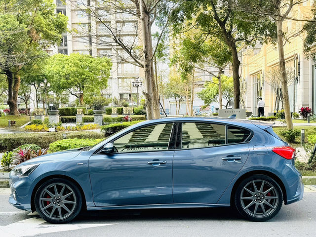FORD福特 FOCUS  第9張相片