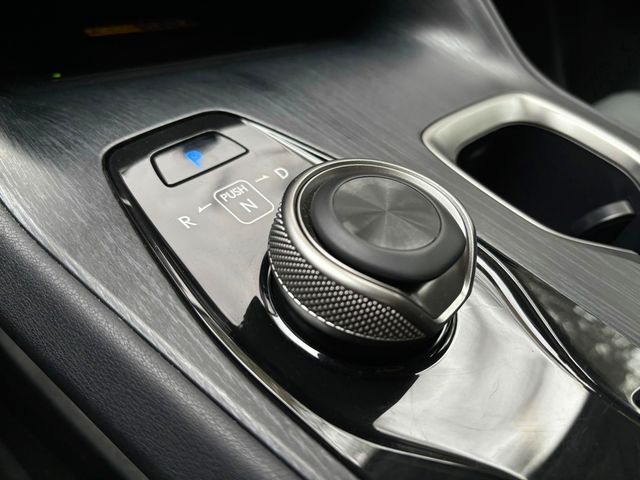 LEXUS凌志 RX450HL  第23張相片