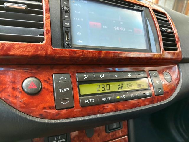 TOYOTA豐田 CAMRY  第13張相片