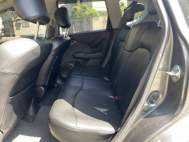 HONDA本田 FIT  第8張相片