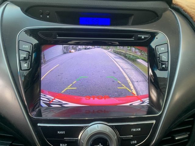 HYUNDAI現代 ELANTRA  第11張相片