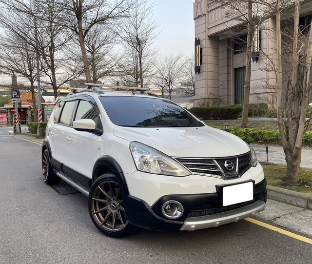 NISSAN日產 LIVINA  第5張相片