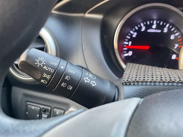 NISSAN日產 LIVINA  第16張相片