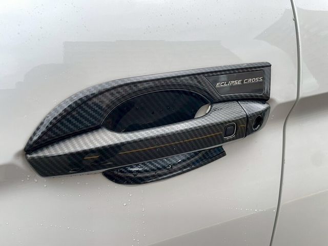 MITSUBISHI三菱 ECLIPSE  第16張相片