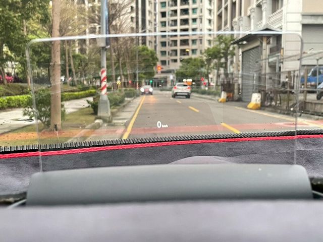 MITSUBISHI三菱 ECLIPSE  第20張相片