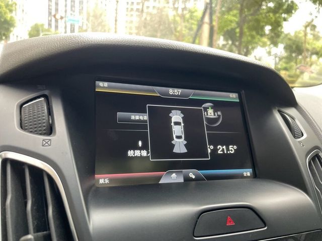 FORD福特 FOCUS  第13張相片