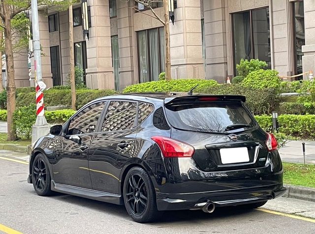 NISSAN日產 TIIDA  第2張相片