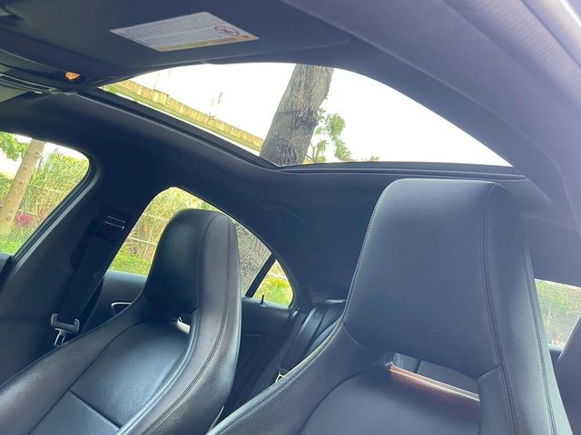 M-BENZ賓士 CLA250  第8張相片
